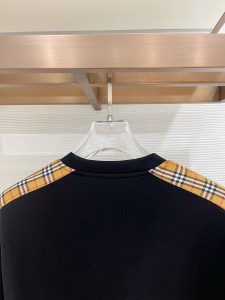 Burberry Hoodie in Black