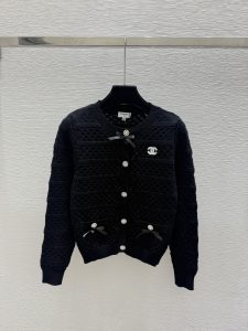 Knitwear in Black
