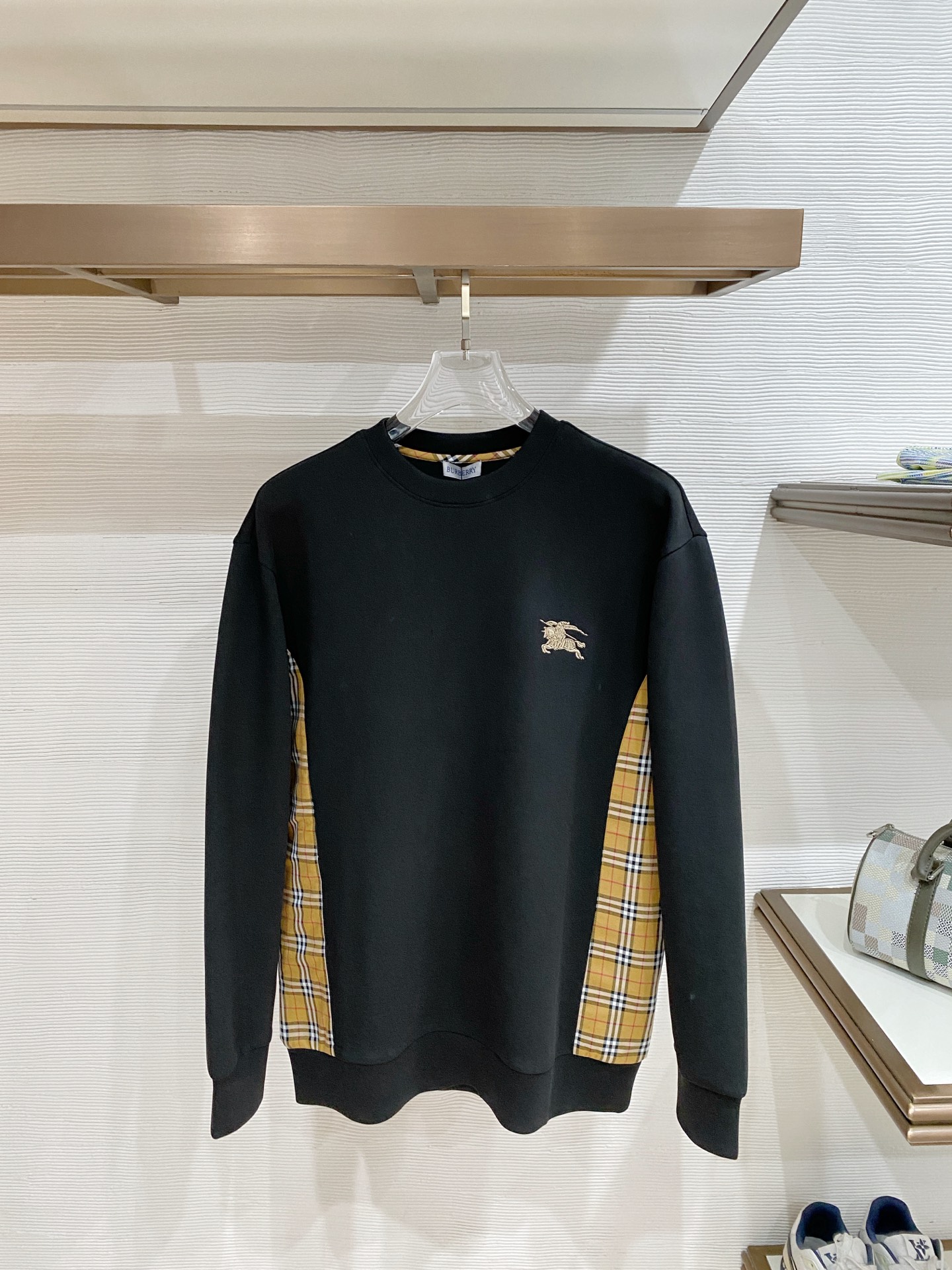 Burberry Hoodie in Black