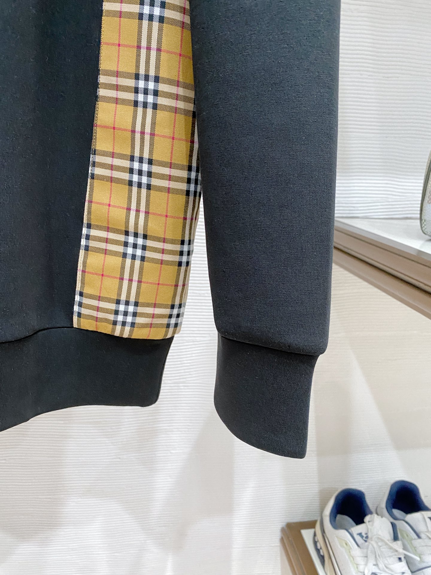 Burberry Hoodie in Black