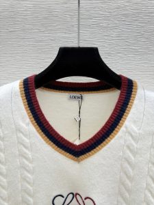 Knitwear in White