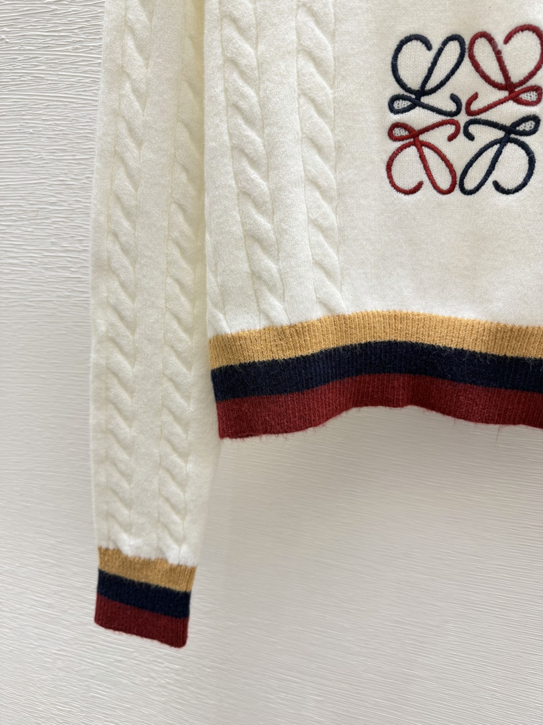 Knitwear in White
