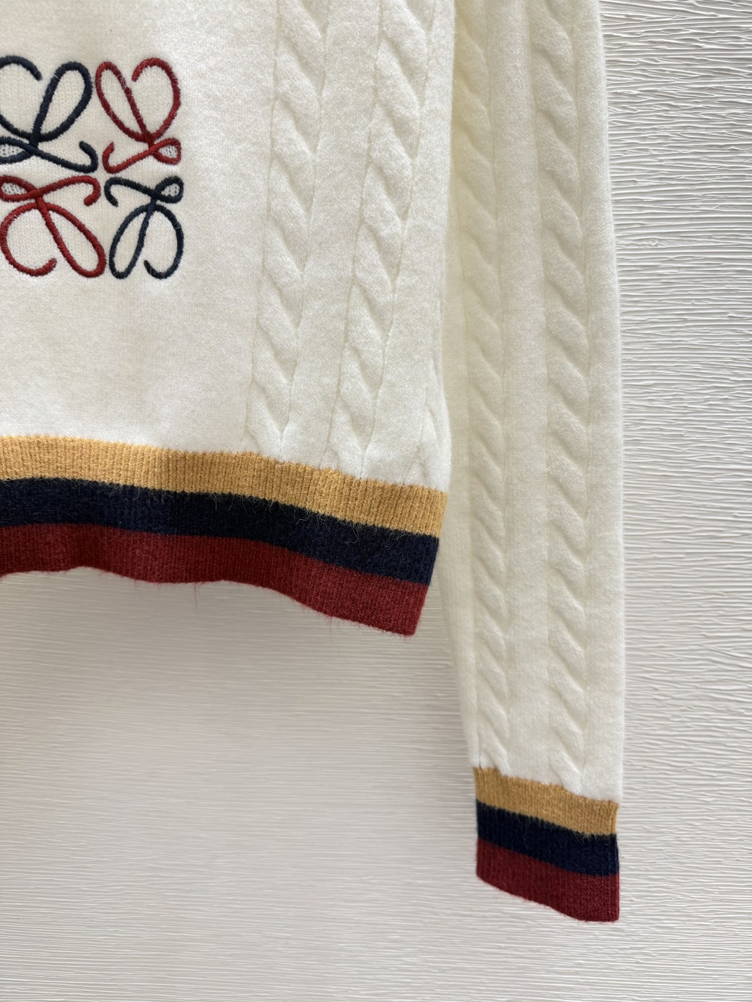 Knitwear in White