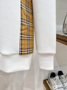 Burberry Hoodie in Black