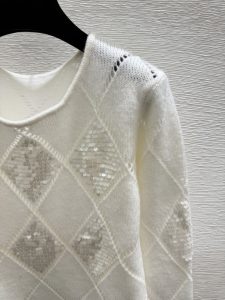 Knitwear in White