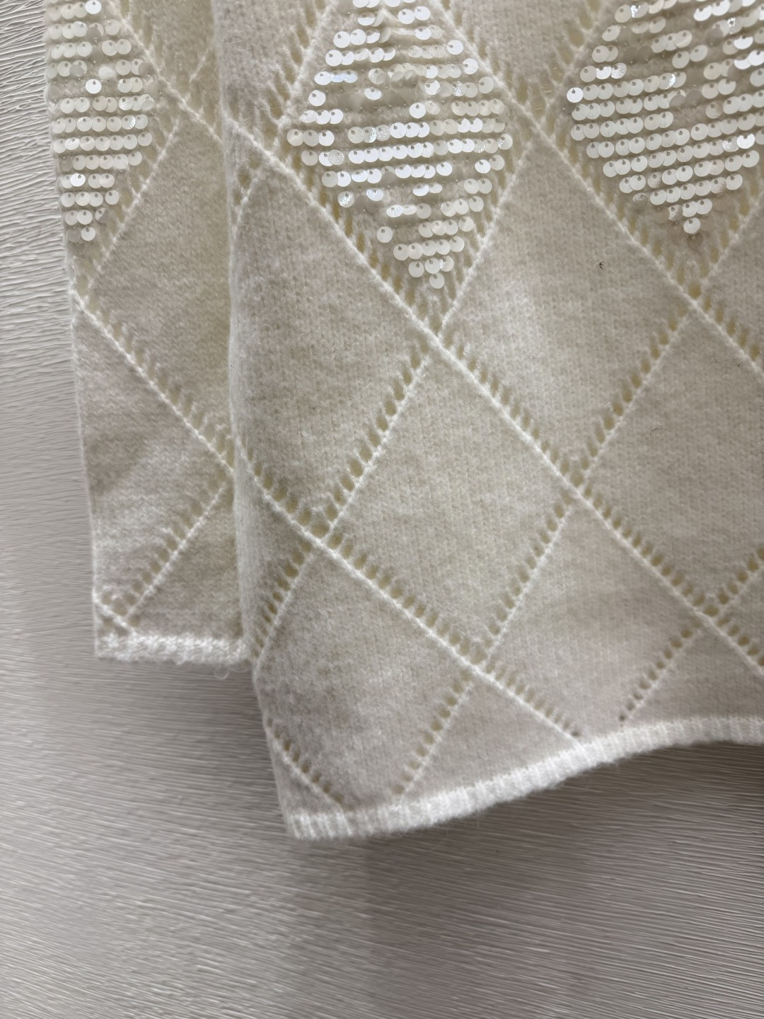 Knitwear in White