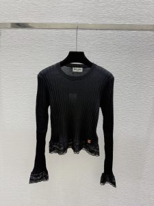 Knitwear in Black