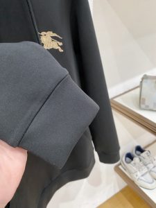 Burberry Hoodie in Black