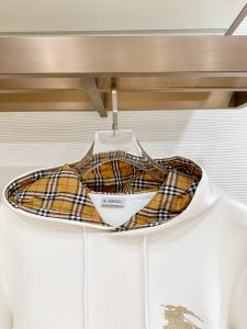 Burberry Hoodie in Black