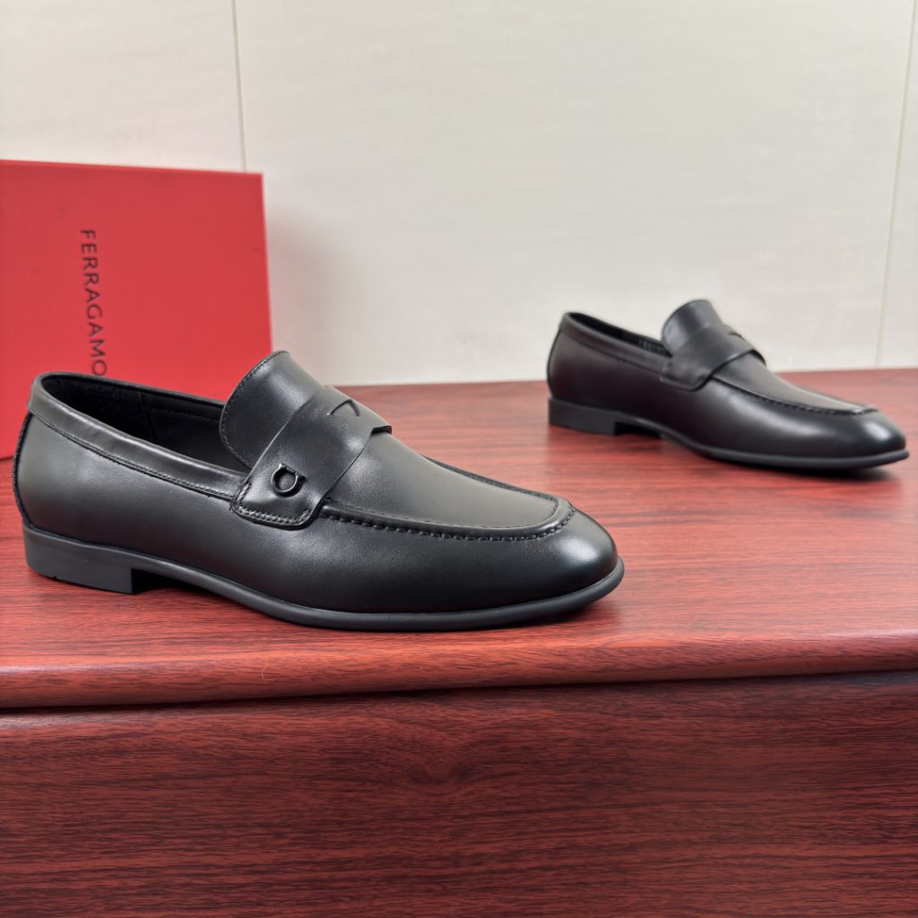 Loafers 188193 in Black