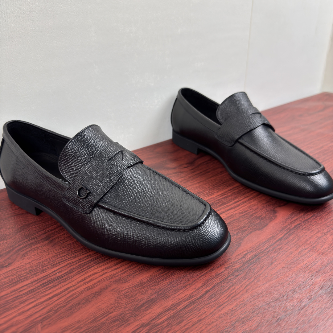 Loafers 188193 in Black
