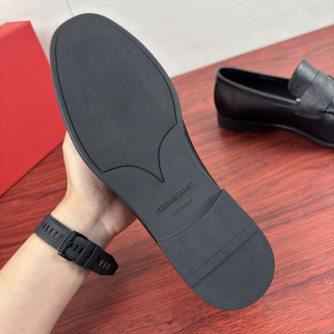 Loafers 188193 in Black