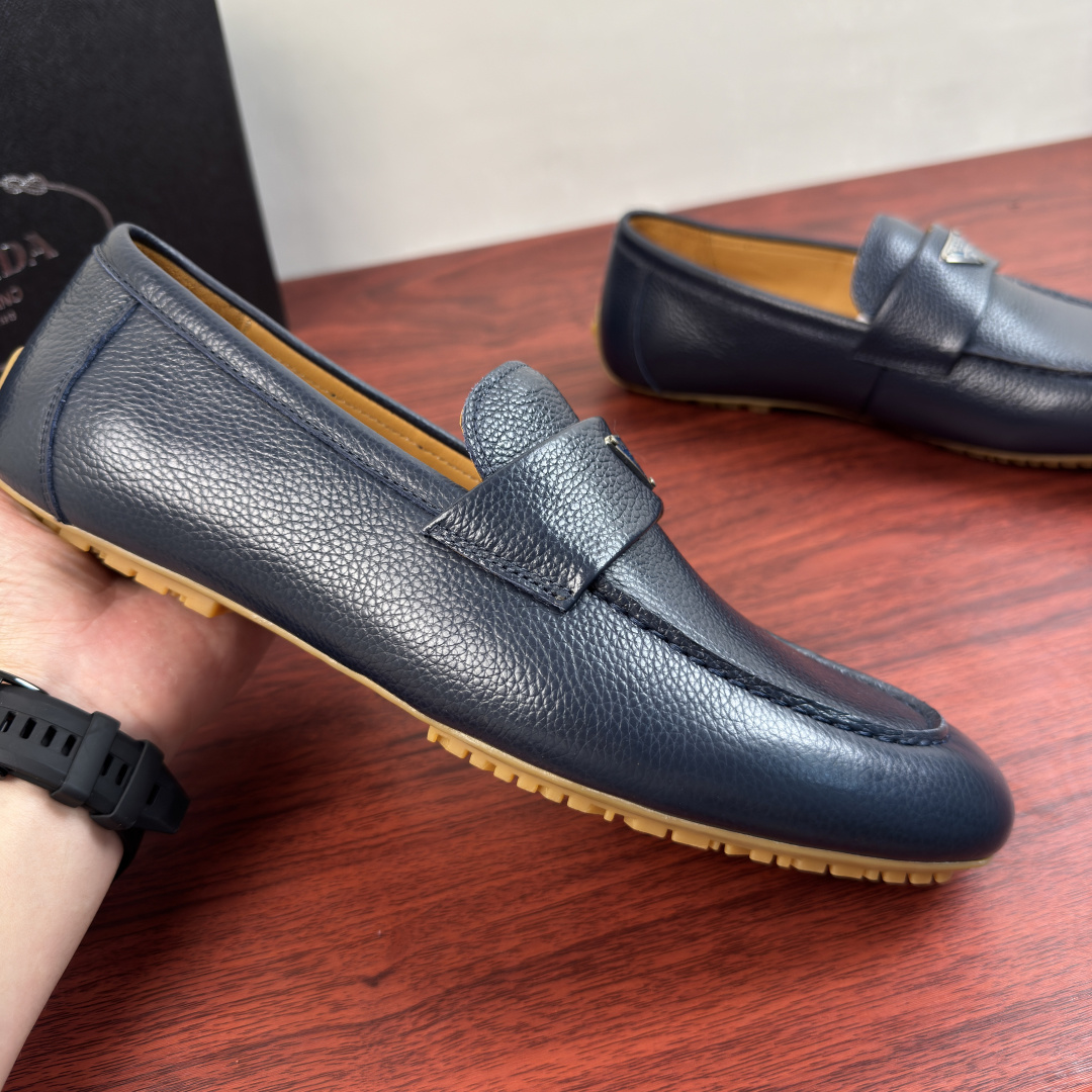 Prada Loafers in Blue