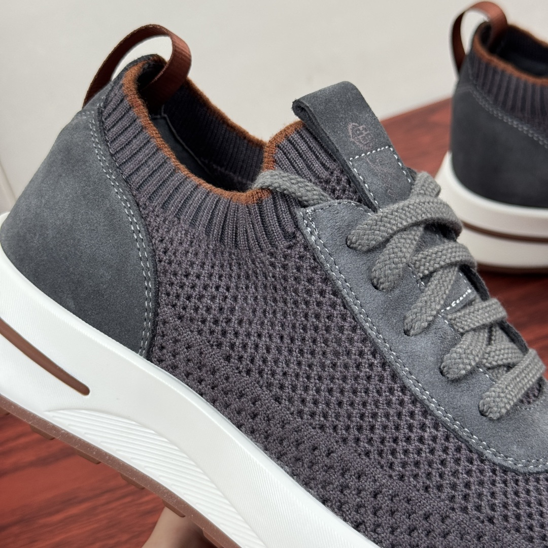 Shoes in Grey