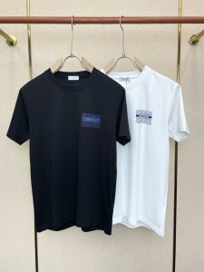 Dior T-Shirt