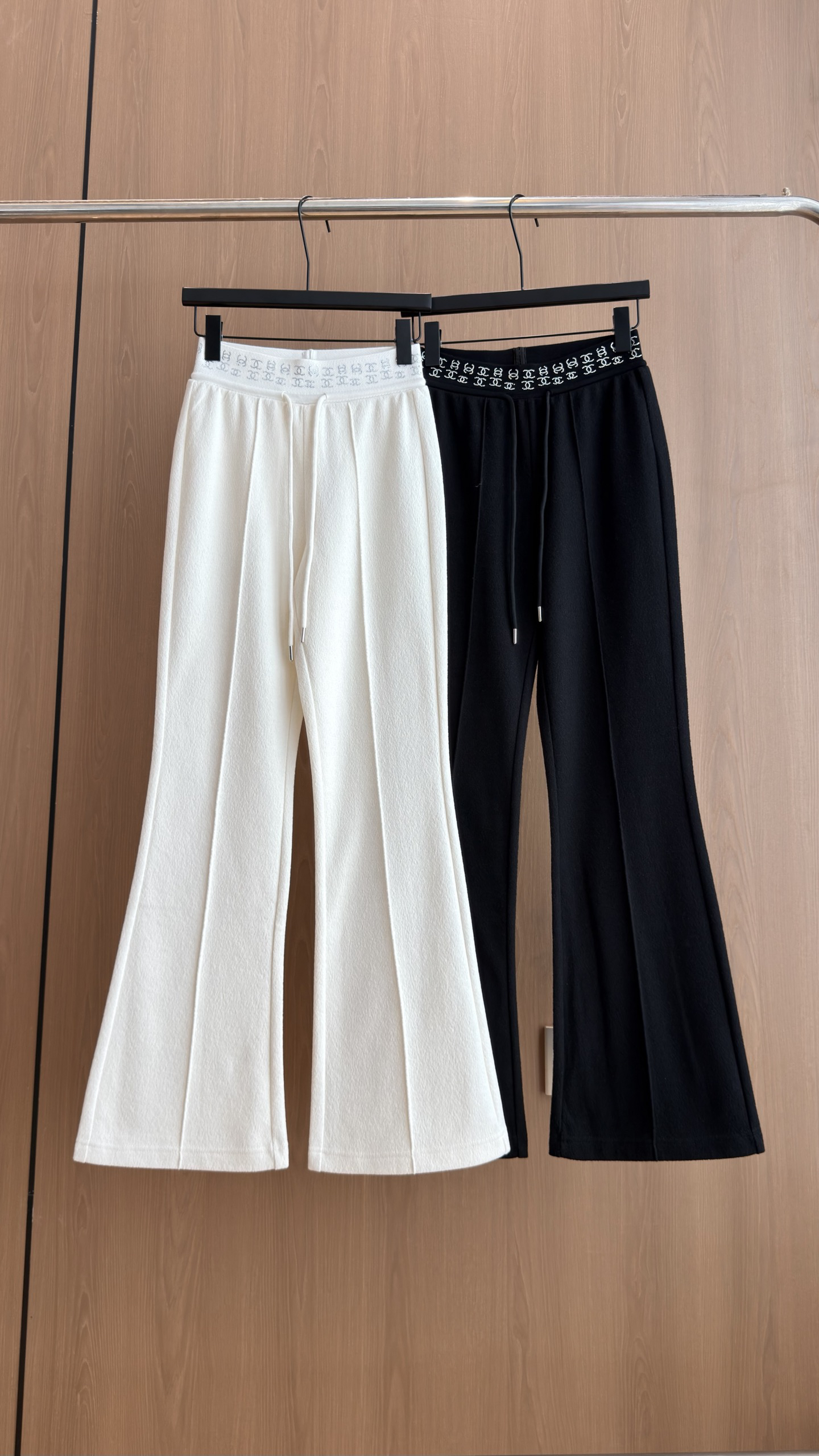 Pants in Black