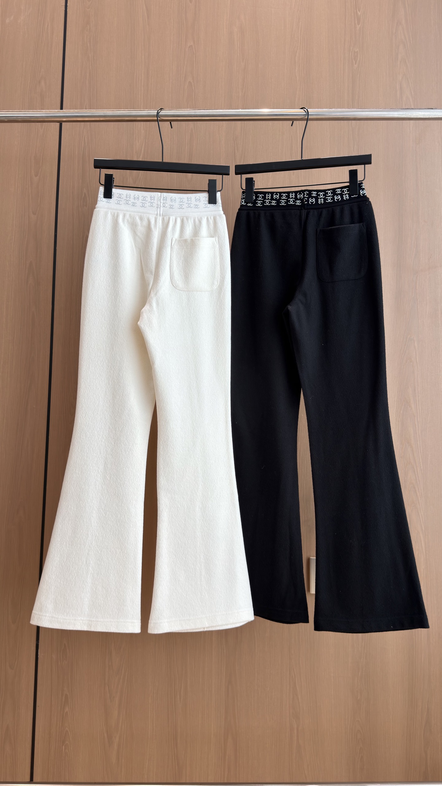 Pants in Black