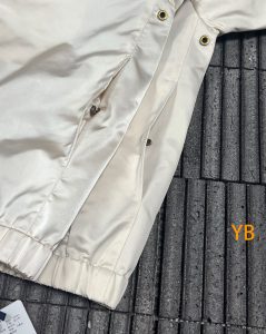 Louis Vuitton Outerwear 25500