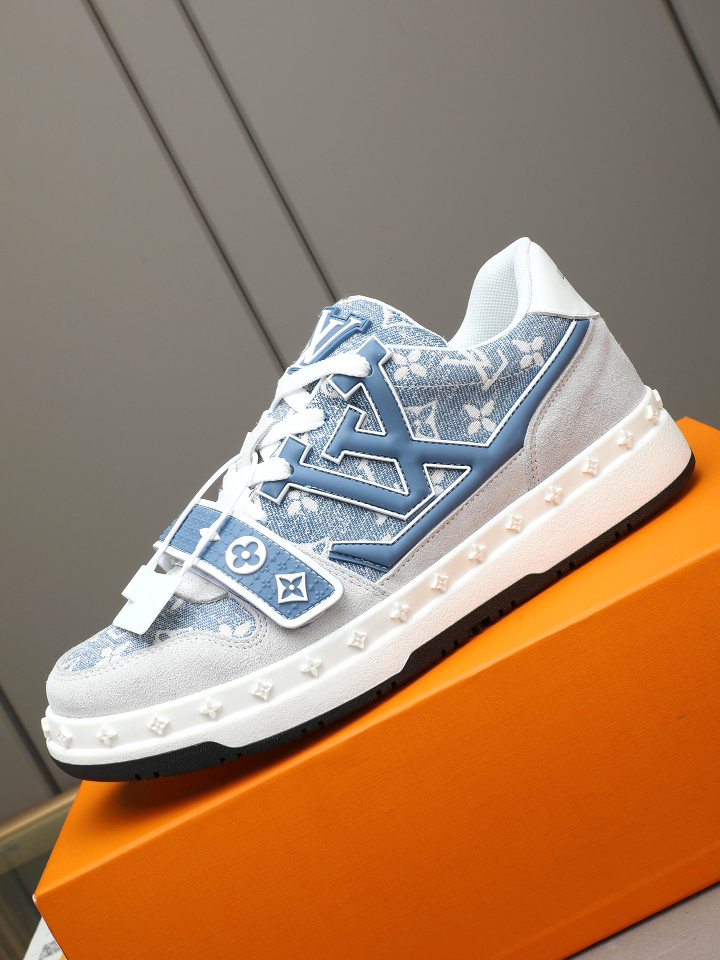 Louis Vuitton Shoes in Denim