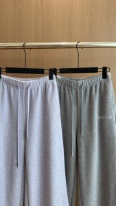Pants in Grey