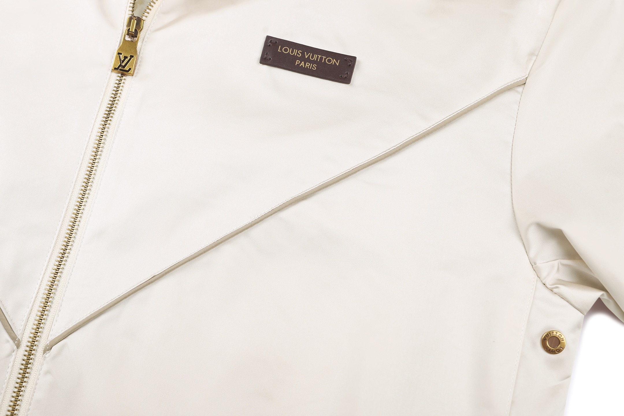 Louis Vuitton Outerwear 25500