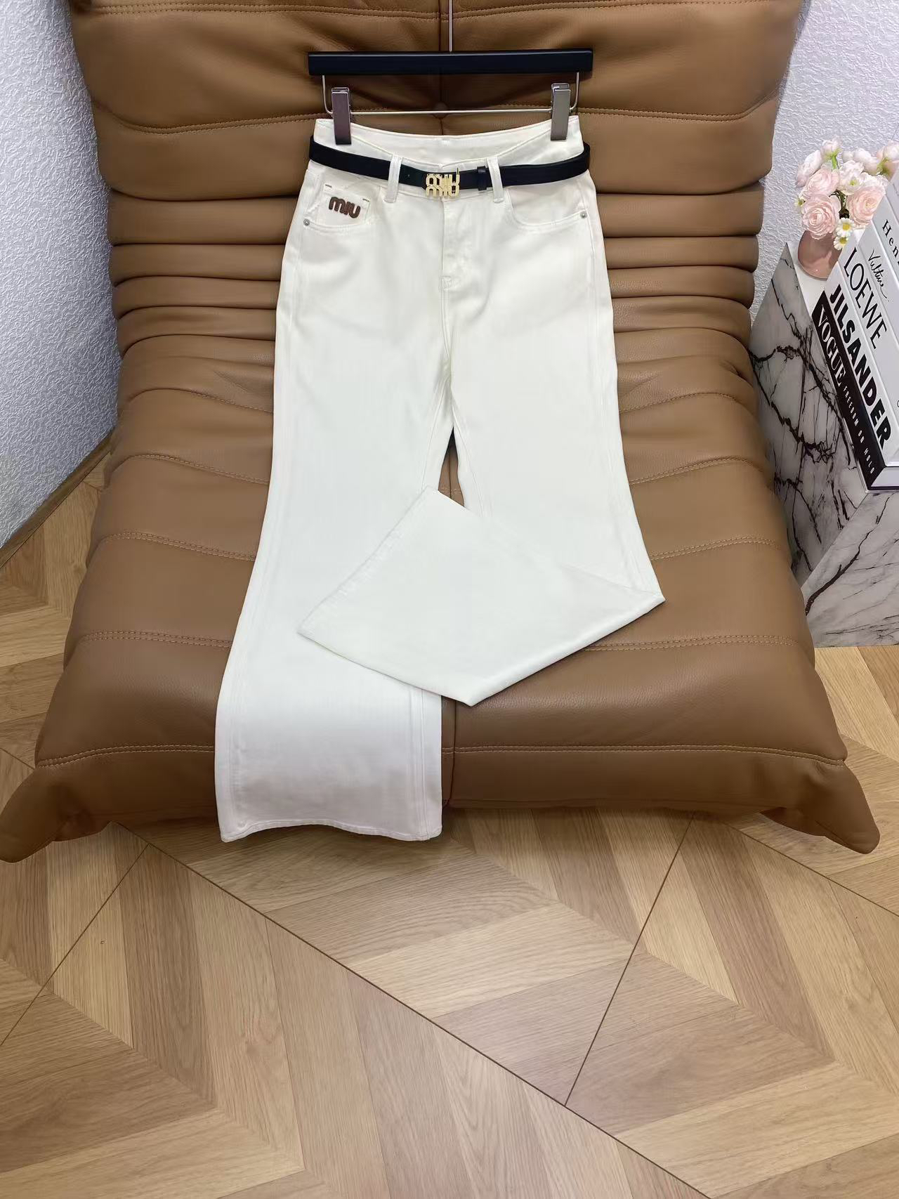 Pants in Denim