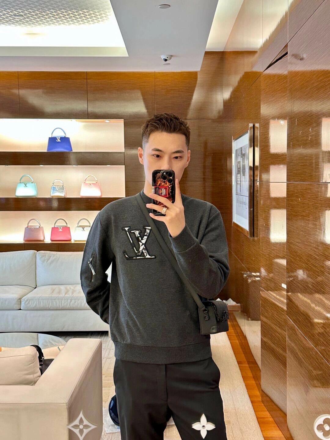 Louis Vuitton Hoodie 11999