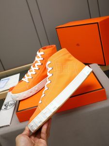 Hermes Sneakers
