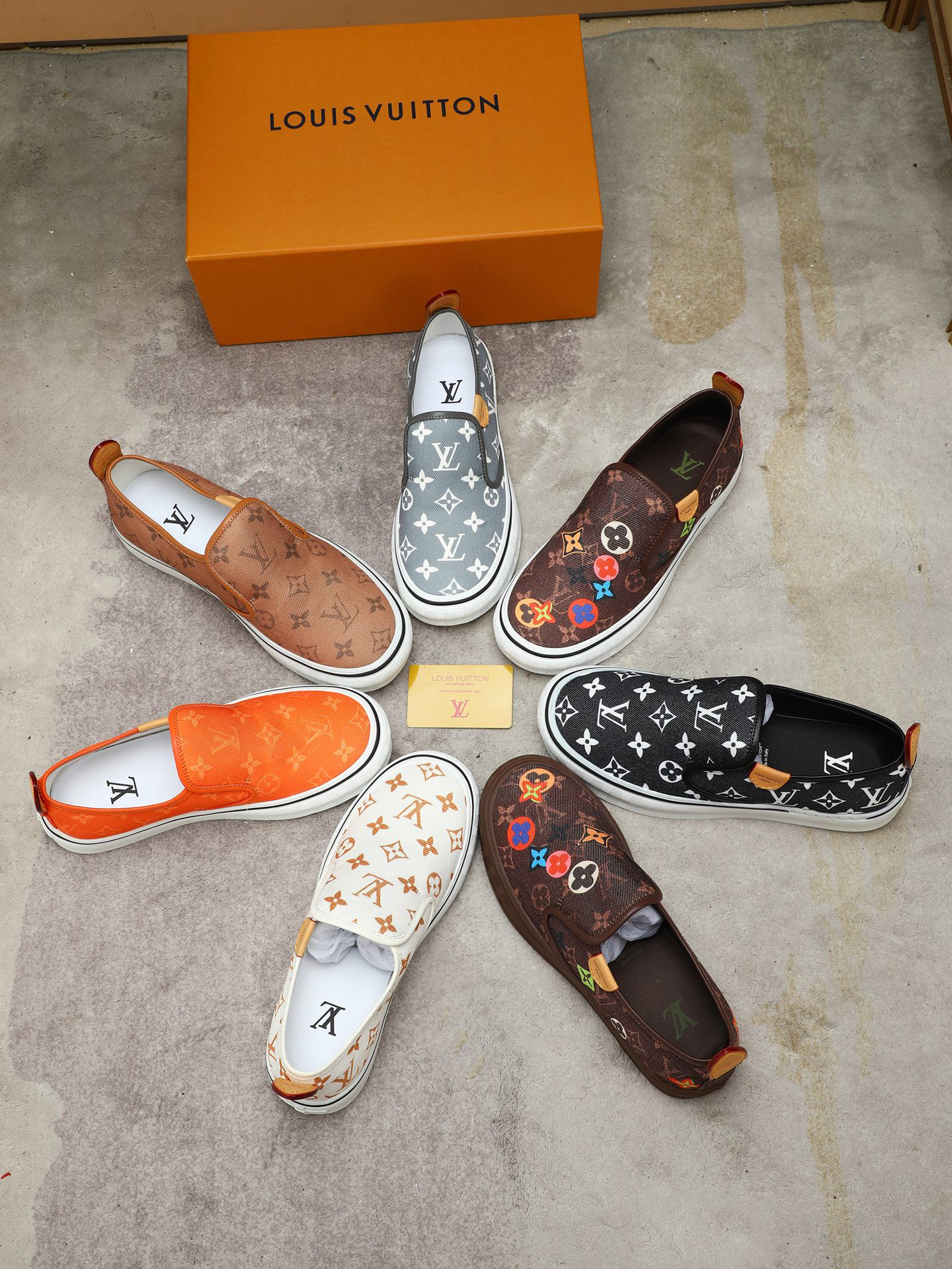 Sneakers