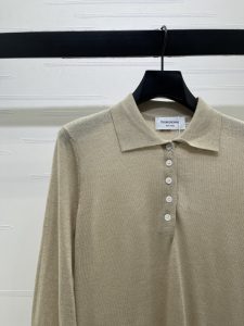 Knitwear in Brown