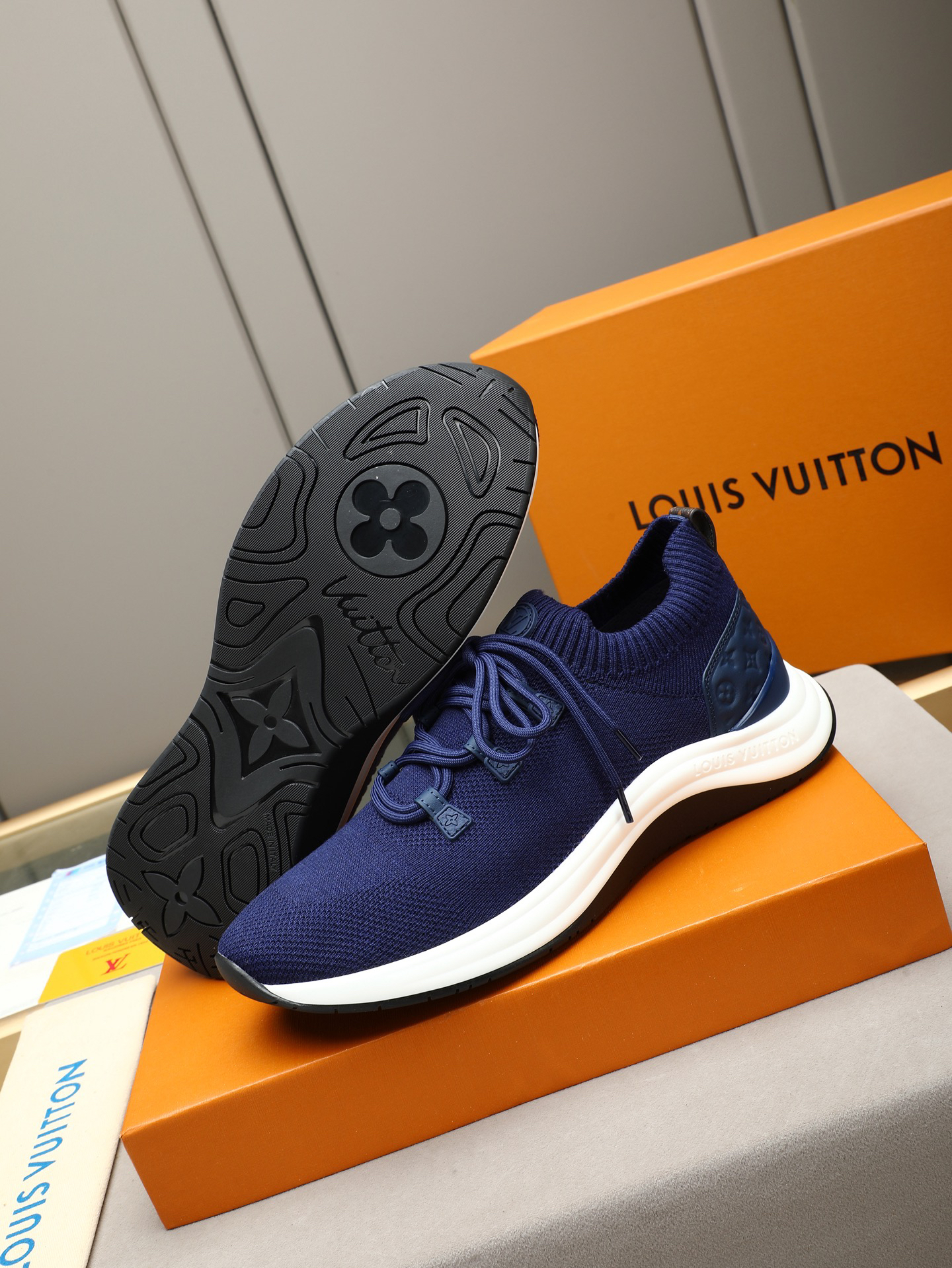 Louis Vuitton Sneakers