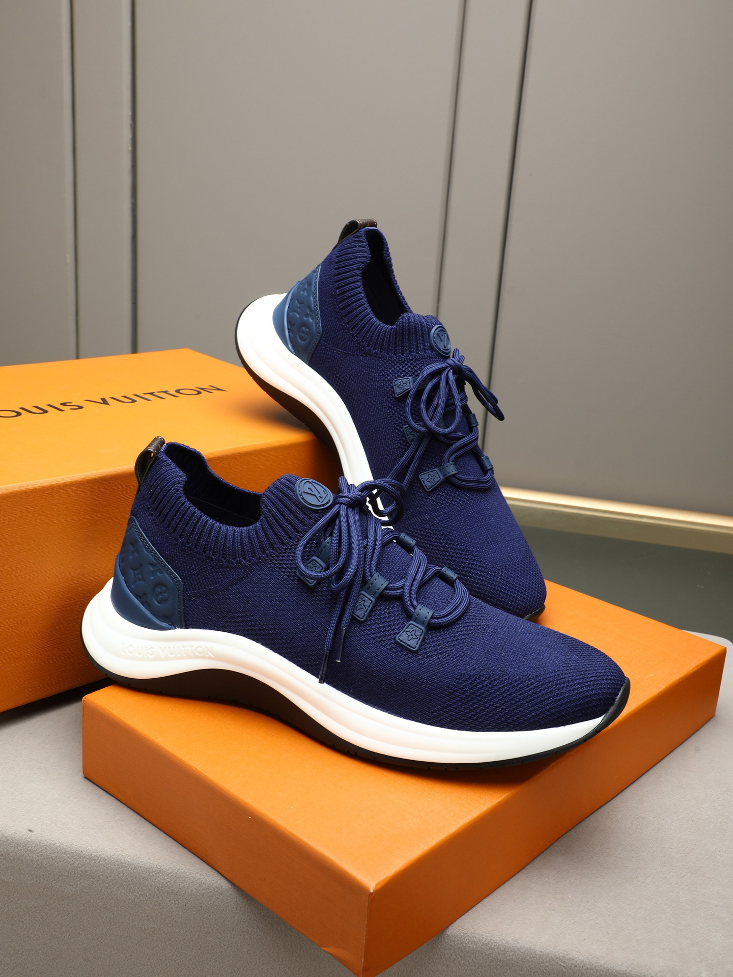 Louis Vuitton Sneakers