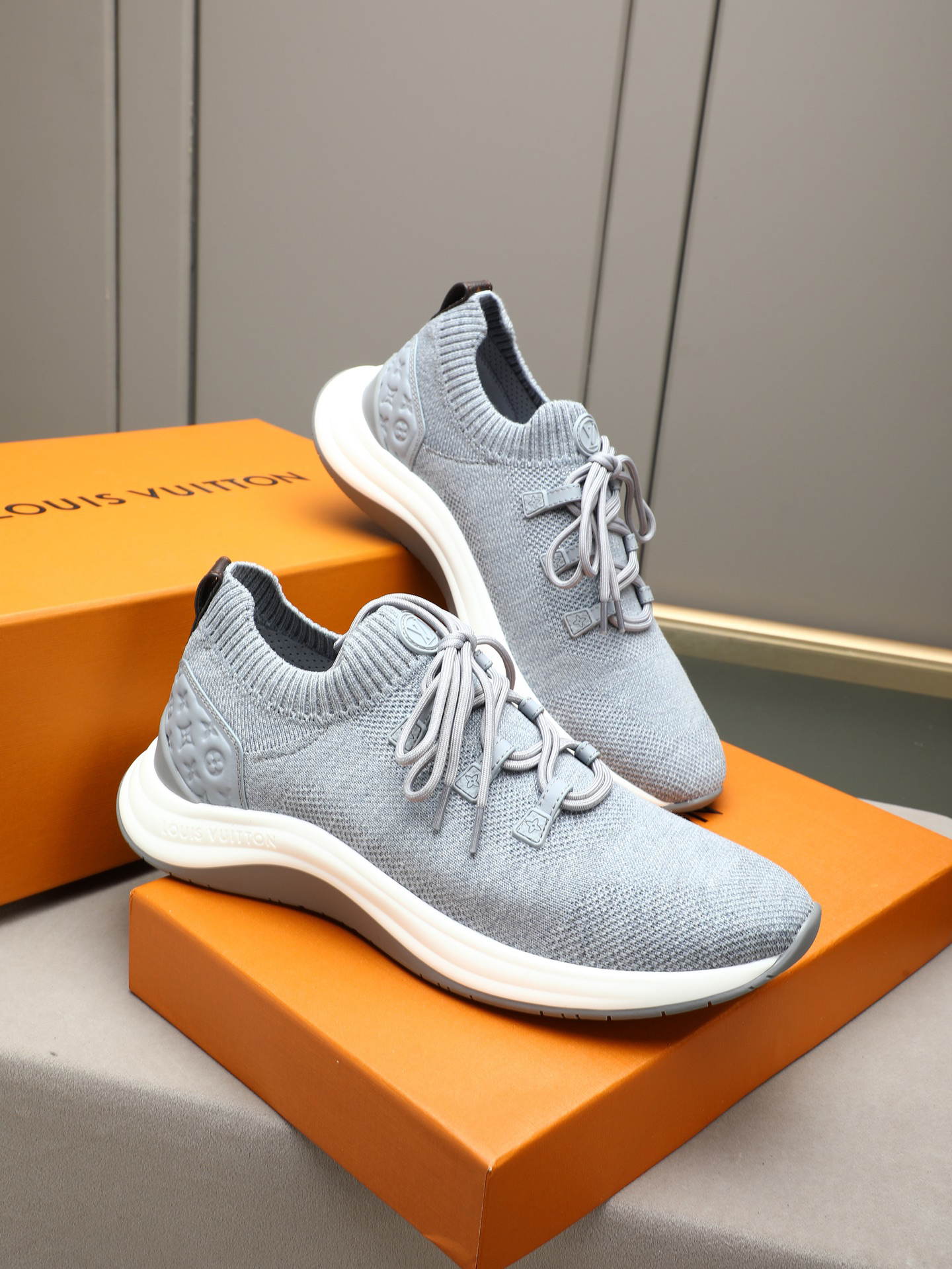 Louis Vuitton Sneakers