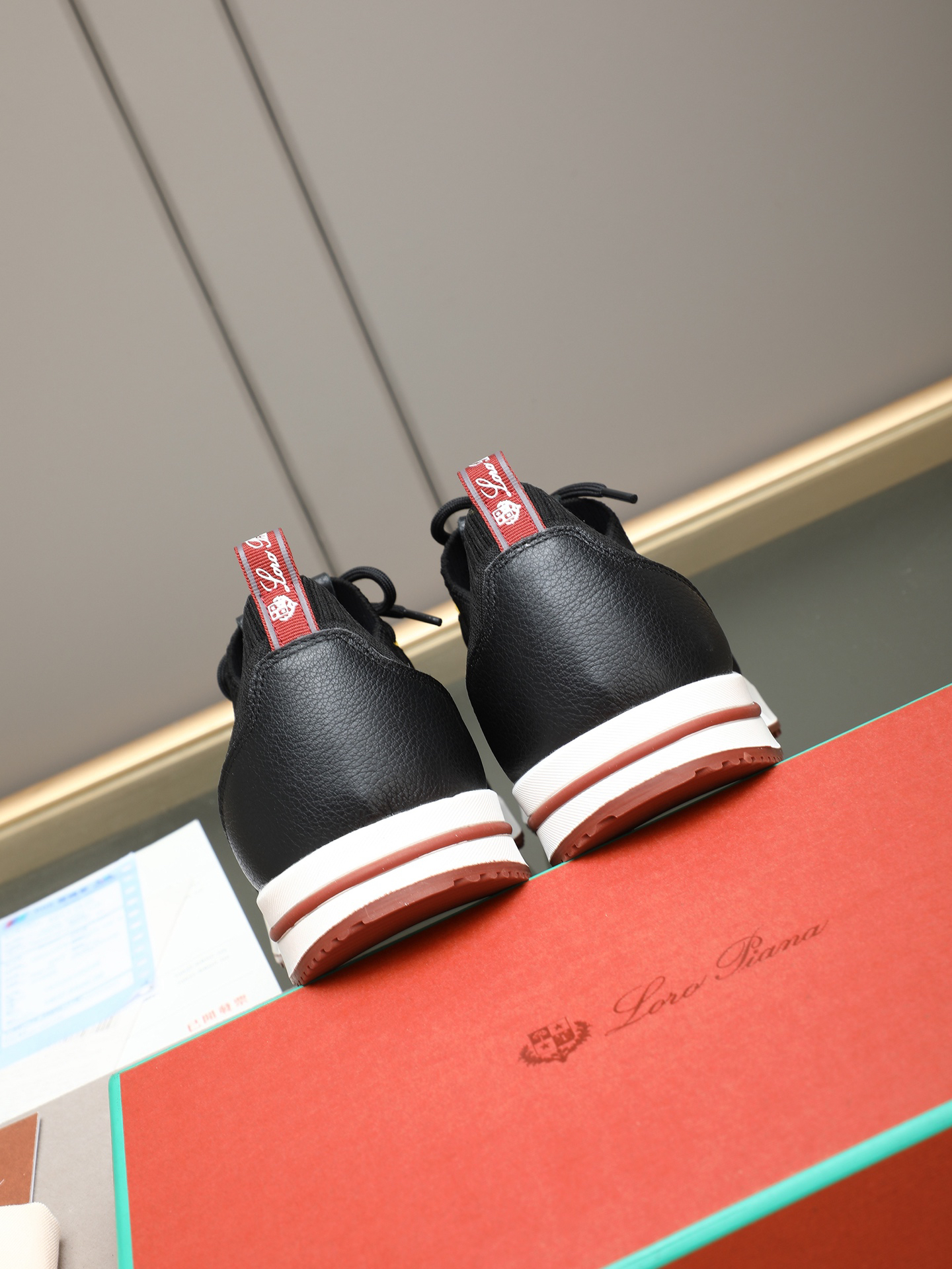 Sneakers