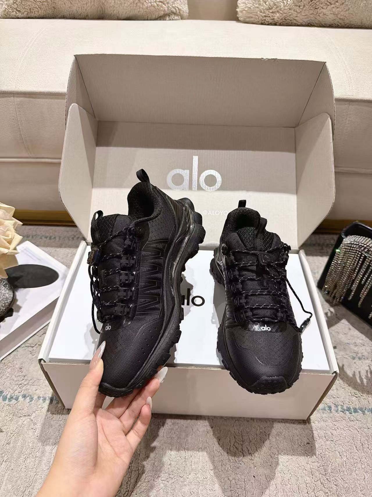 Sneakers