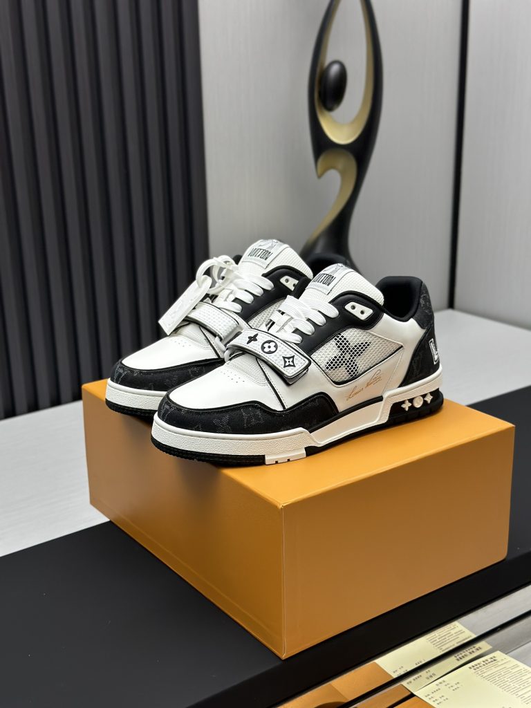 Louis Vuitton Shoes