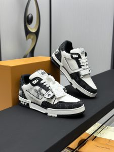 Louis Vuitton Shoes
