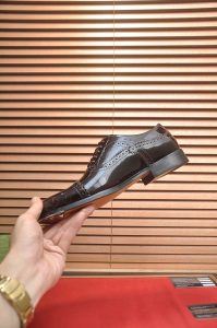 Gucci Shoes