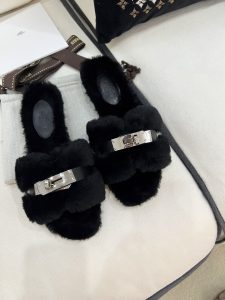 Hermes Sneakers