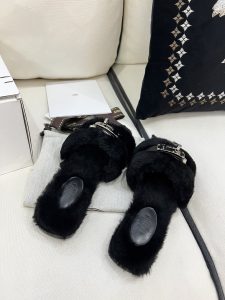 Hermes Sneakers