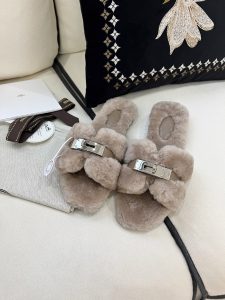 Hermes Sneakers