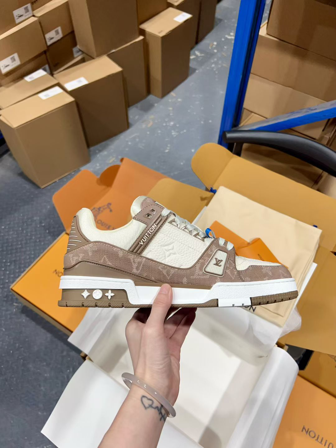 Louis Vuitton Sneakers in Denim