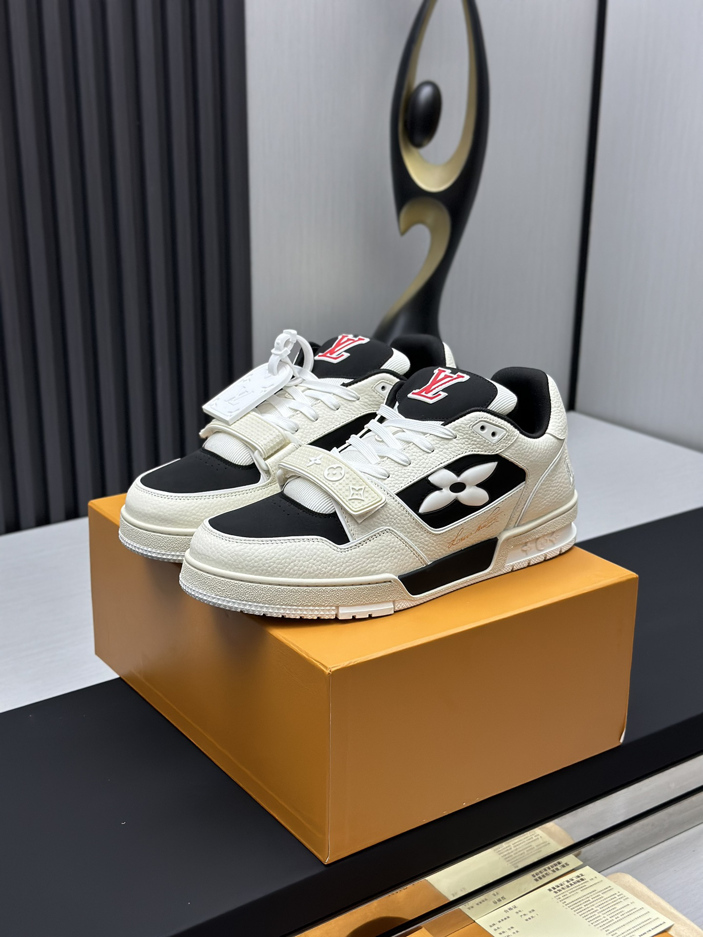 Louis Vuitton Shoes