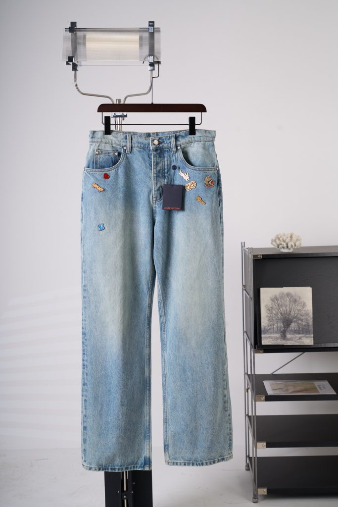 Louis Vuitton Pants in Denim
