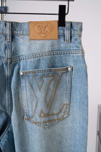 Louis Vuitton Pants in Denim