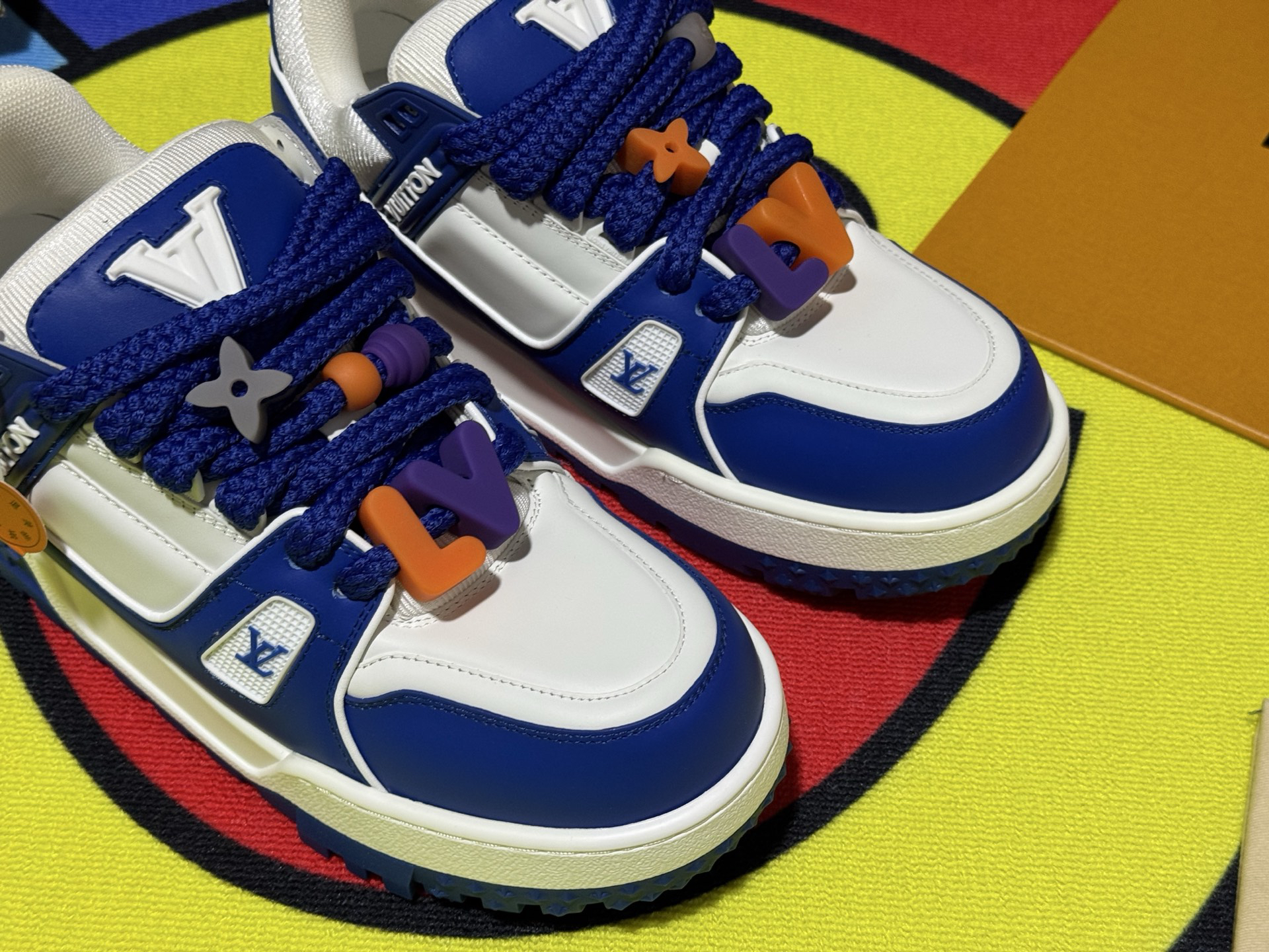Louis Vuitton Sneakers in Denim