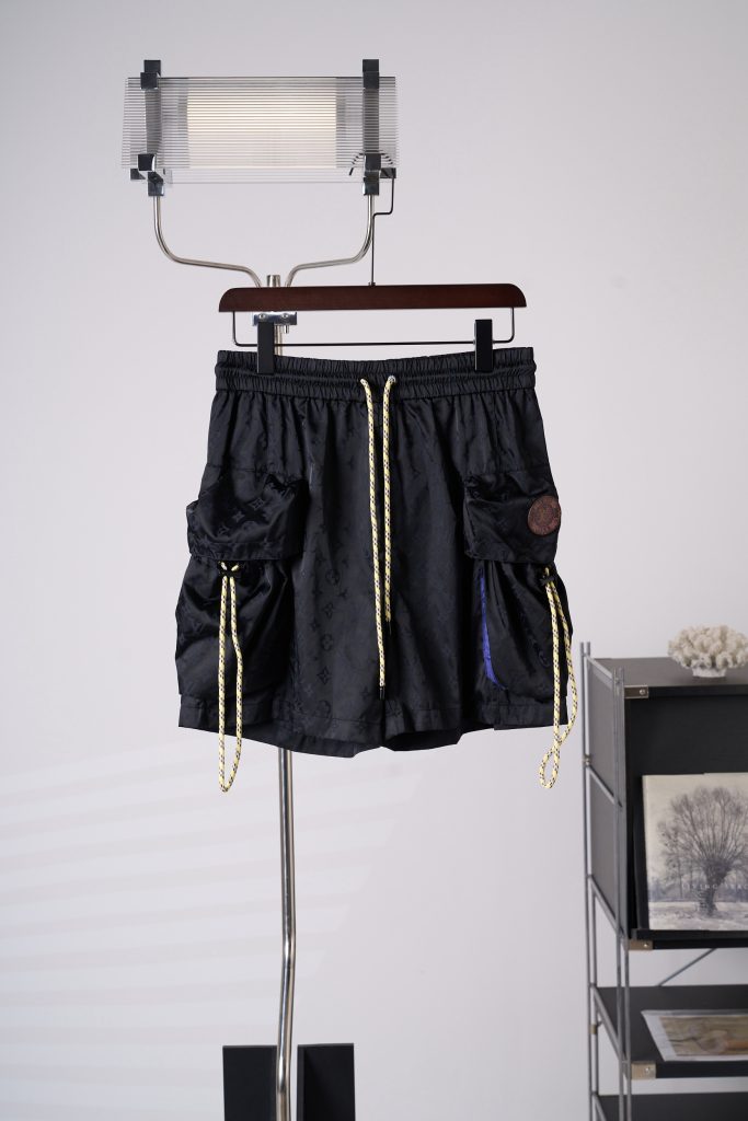 Louis Vuitton Pants