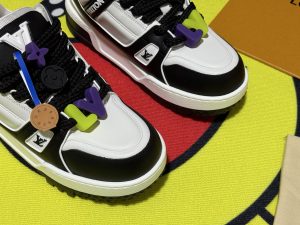 Louis Vuitton Sneakers in Denim