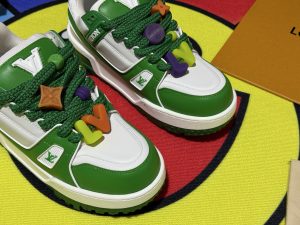 Louis Vuitton Sneakers in Denim