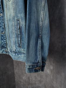 Jacket in Denim